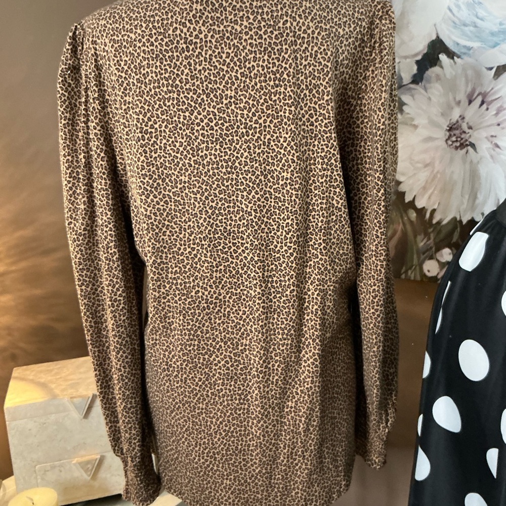 Leopard Print Top - Picture 3 of 4